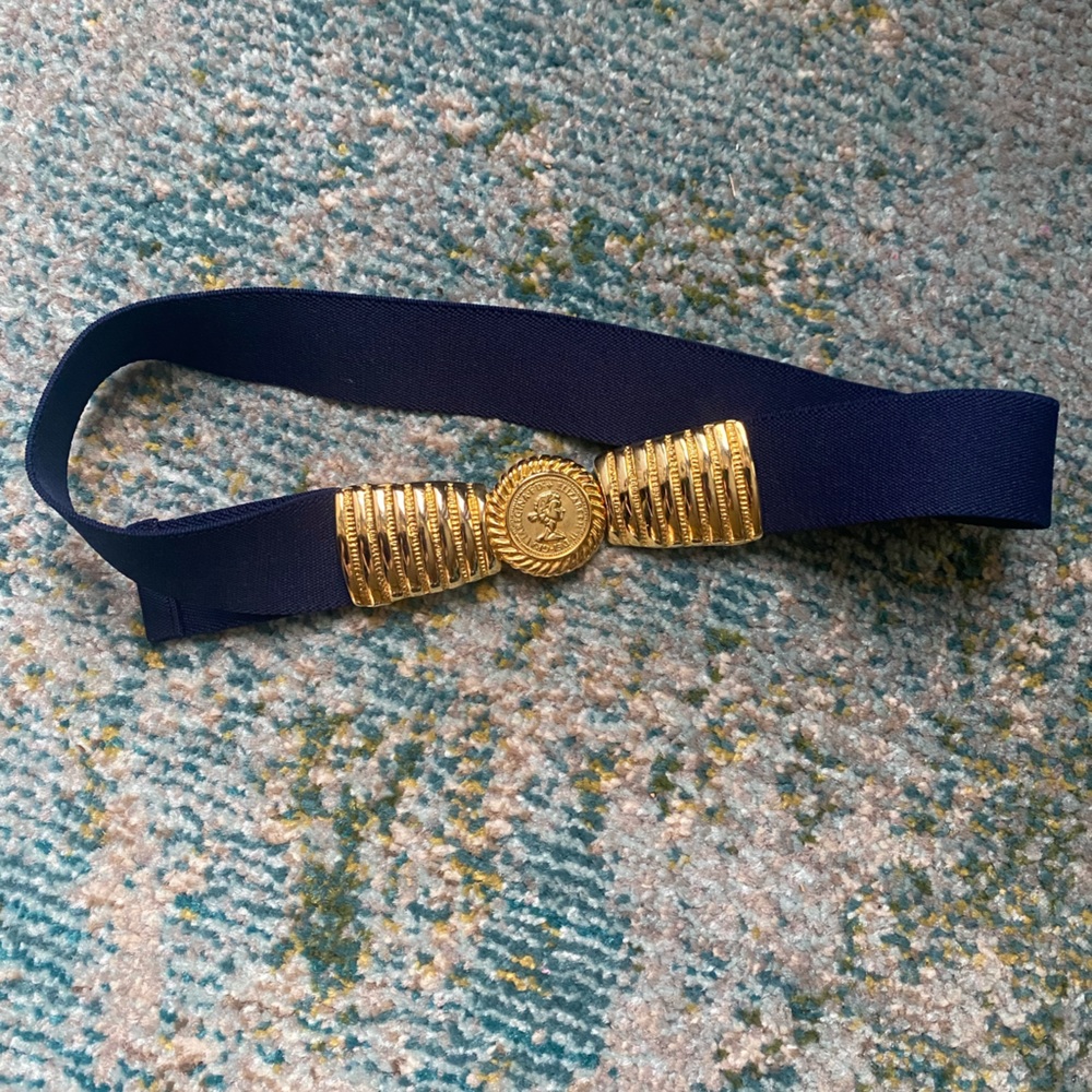 Vintage Motion East Elisabeth name gold coin metal stretch belt, size small